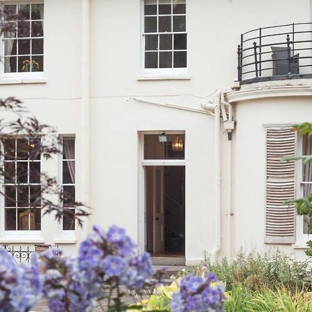 Pantybeiliau House Bed & Breakfast Gilwern Bagian luar foto