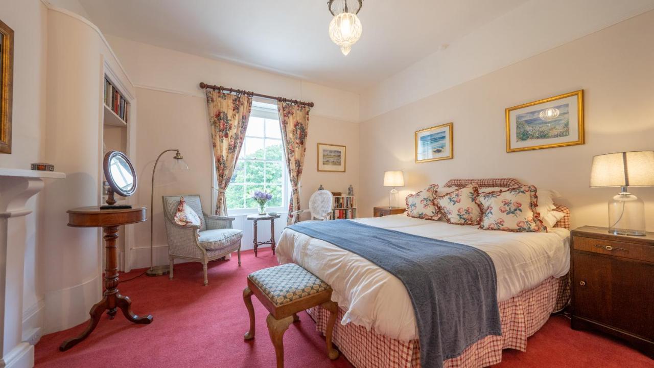 Pantybeiliau House Bed & Breakfast Gilwern Bagian luar foto
