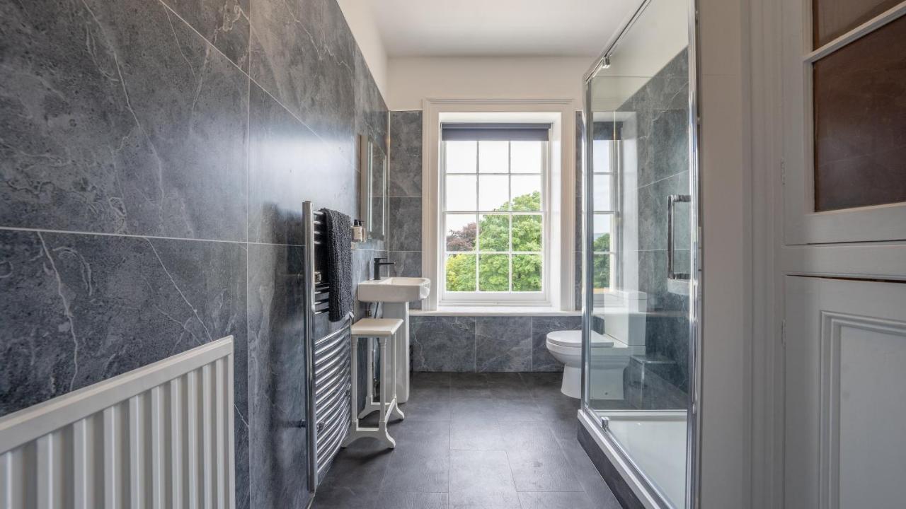 Pantybeiliau House Bed & Breakfast Gilwern Bagian luar foto